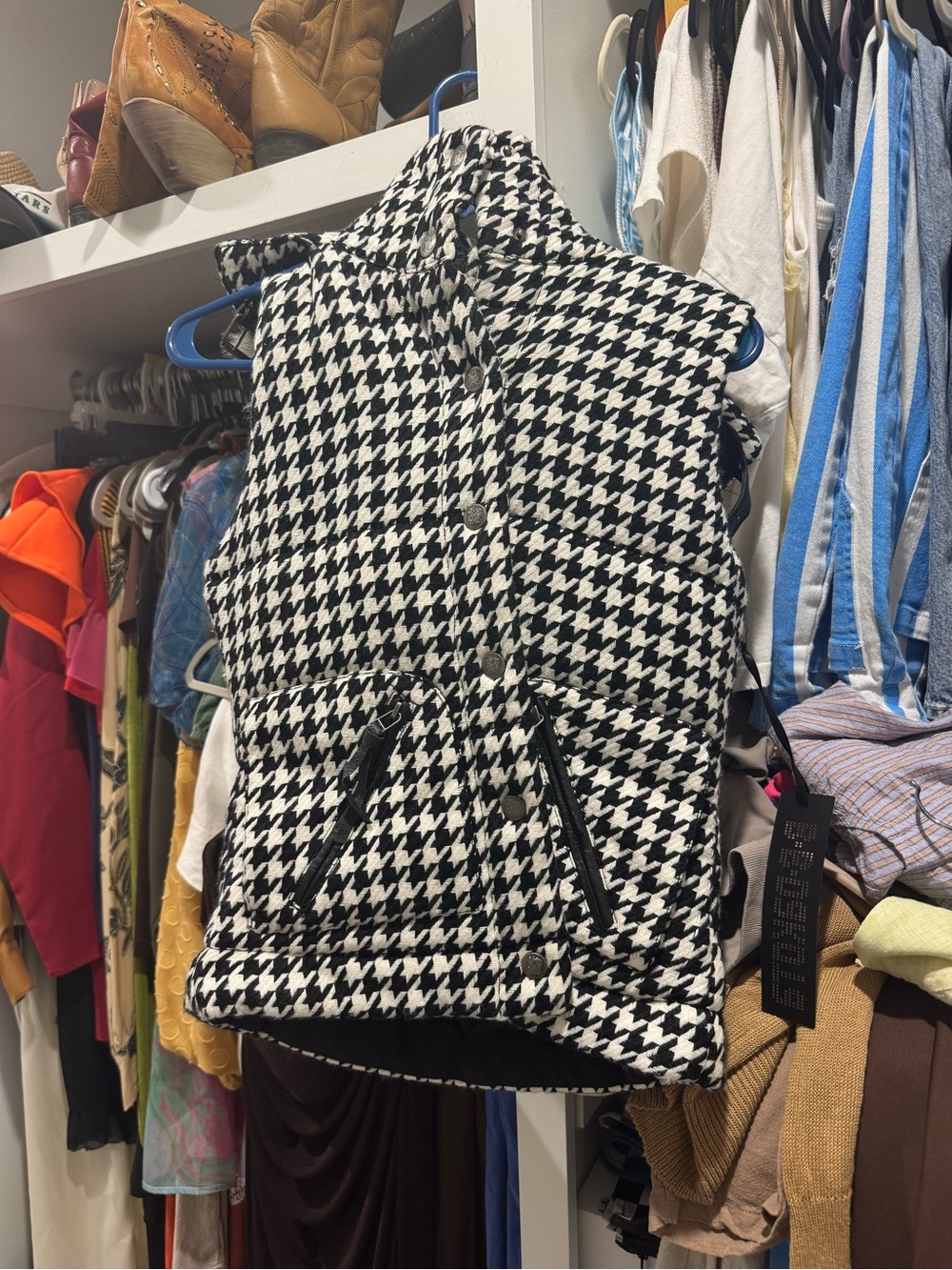 NWT Houndstooth Quilted Puffer Vest - Black & White